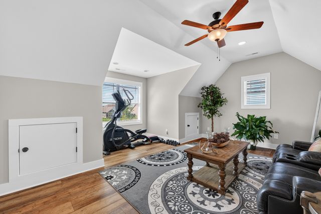 5708 Mullendore Ct, Murfreesboro, TN 37127