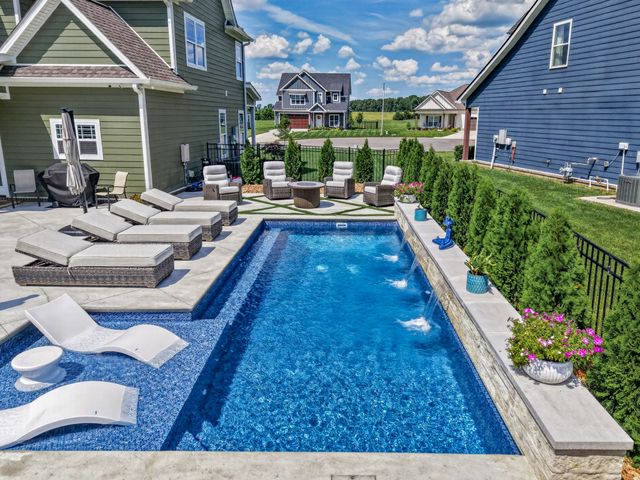 5708 Mullendore Ct, Murfreesboro, TN 37127