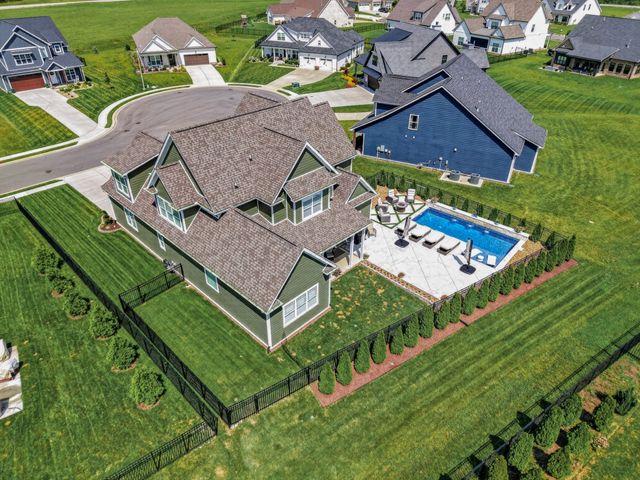 5708 Mullendore Ct, Murfreesboro, TN 37127