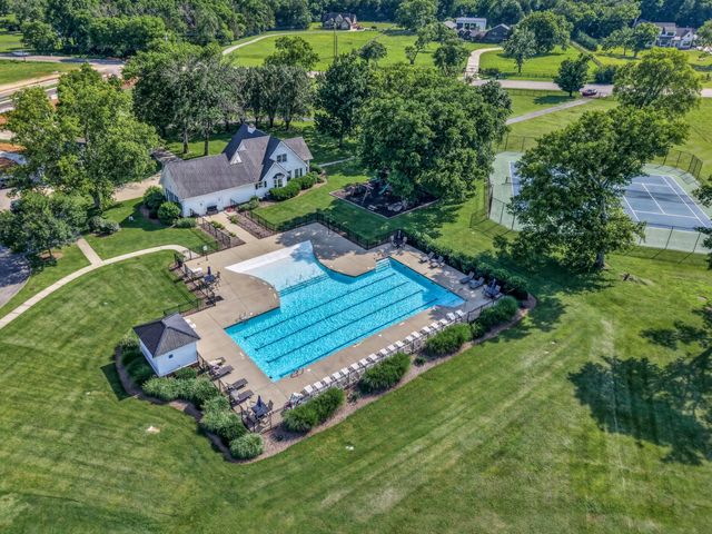 5708 Mullendore Ct, Murfreesboro, TN 37127