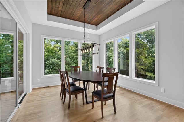 4761 NW Canyon Road, Lee's Summit, MO 64064