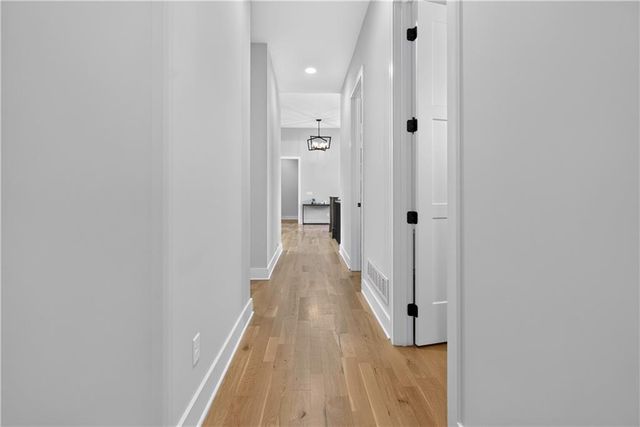 4761 NW Canyon Road, Lee's Summit, MO 64064