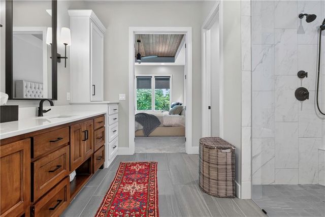 4761 NW Canyon Road, Lee's Summit, MO 64064