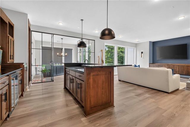4761 NW Canyon Road, Lee's Summit, MO 64064