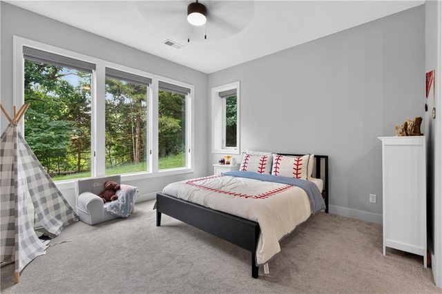 4761 NW Canyon Road, Lee's Summit, MO 64064