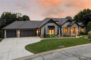 4761 NW Canyon Road, Lee's Summit, MO 64064