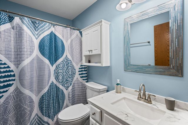 601 Edgewater Drive, Minooka, IL 60447