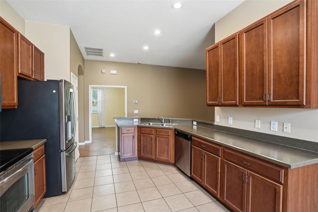 31720 MARCHESTER DRIVE, Wesley Chapel, FL 33543