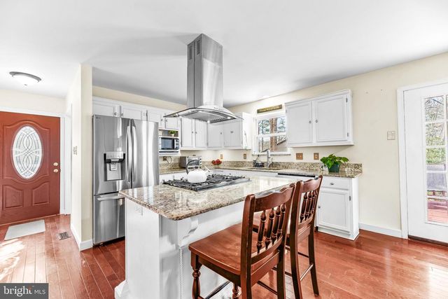 12967 SHIP CT, Lusby, MD 20657