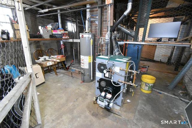 36 South St Extension, Bristol, CT 06010