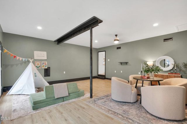 5315 Oakbrook Drive, Durham, NC 27713