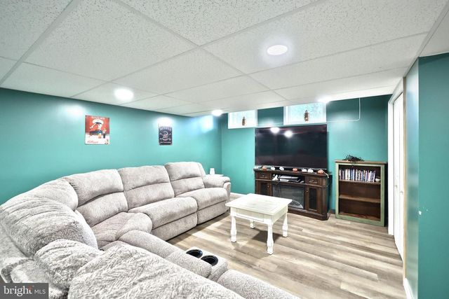 122 SOUTH AVE, Gettysburg, PA 17325