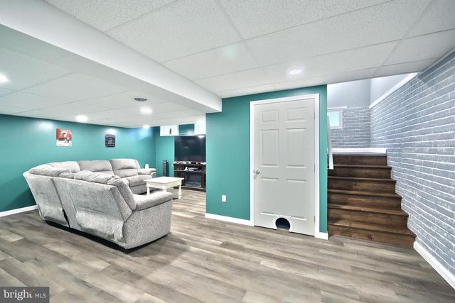 122 SOUTH AVE, Gettysburg, PA 17325