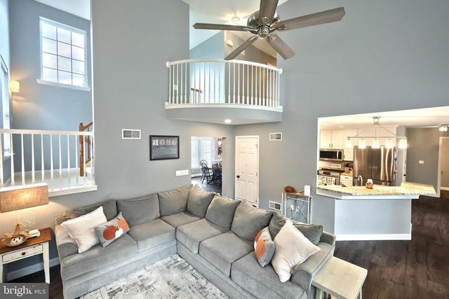 122 SOUTH AVE, Gettysburg, PA 17325