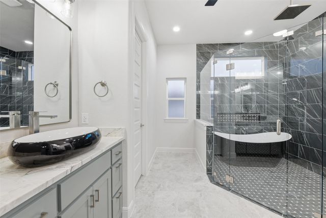 189 Rio Rancho Drive, Decatur, TX 76234