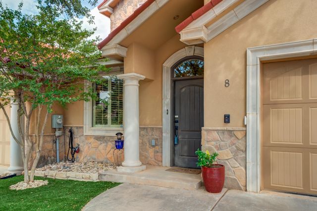 8 Tuscan Villas Circle, Lubbock, TX 79423