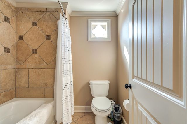 8 Tuscan Villas Circle, Lubbock, TX 79423