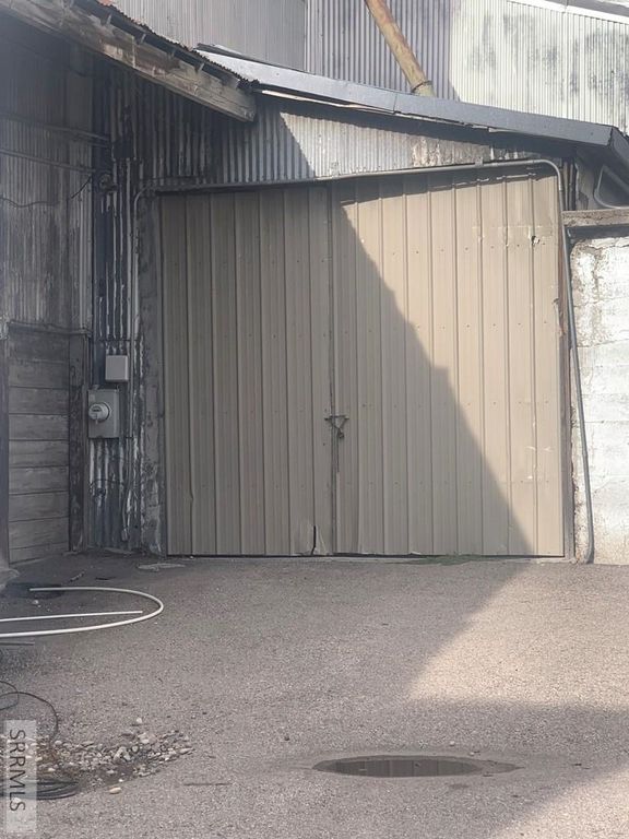 Image 10 of property listing at 164 W 1st N, Rexburg, ID 83440