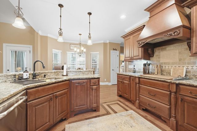 408 Cardinal Road, Ringgold, GA 30736