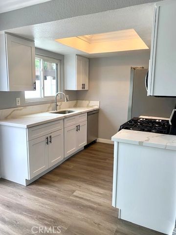500 N Tustin Avenue 111, Anaheim, CA 92807