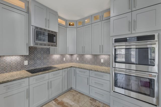 2131 Fm 484, Canyon Lake, TX 78133