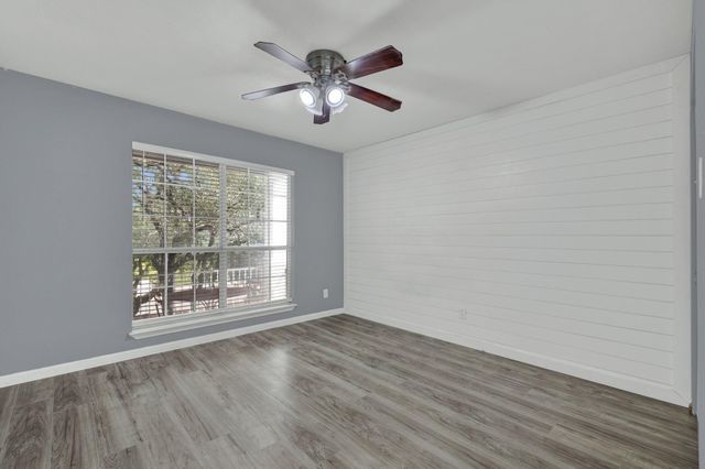 2131 Fm 484, Canyon Lake, TX 78133