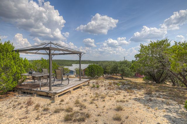 2131 Fm 484, Canyon Lake, TX 78133