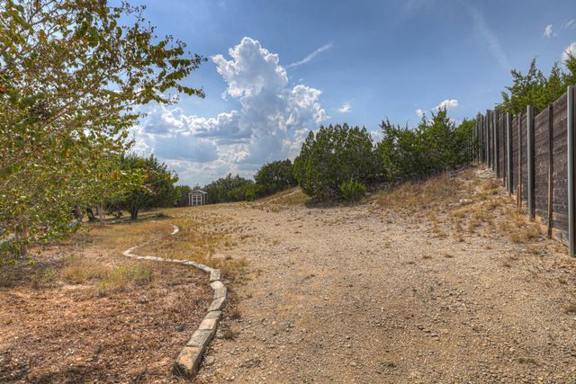 2131 Fm 484, Canyon Lake, TX 78133