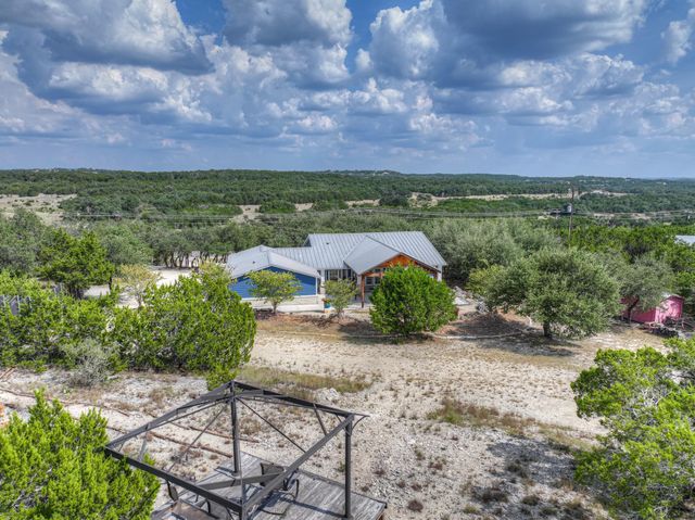 2131 Fm 484, Canyon Lake, TX 78133