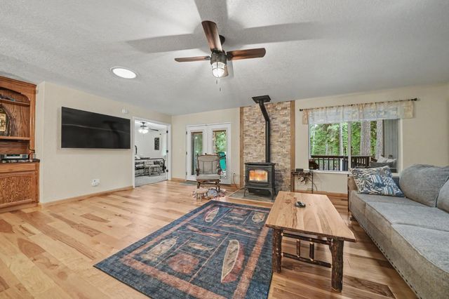15701 Happie Lou Ln, Pioneer, CA 95666