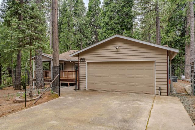 15701 Happie Lou Ln, Pioneer, CA 95666