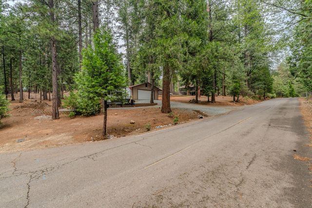 15701 Happie Lou Ln, Pioneer, CA 95666