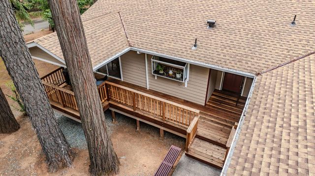 15701 Happie Lou Ln, Pioneer, CA 95666