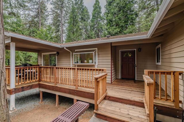 15701 Happie Lou Ln, Pioneer, CA 95666