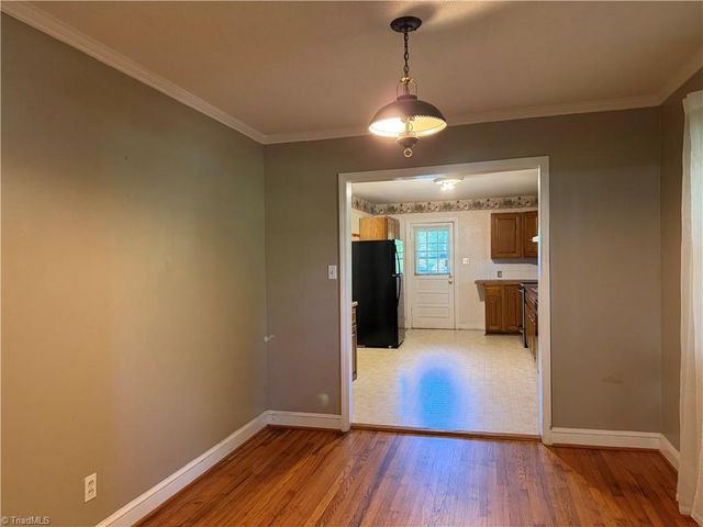 2975 Bellaire Circle, Walkertown, NC 27051