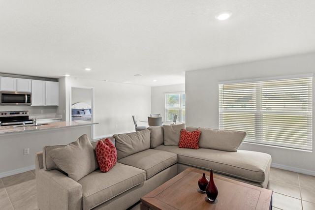 3814 111TH STREET E, Palmetto, FL 34221