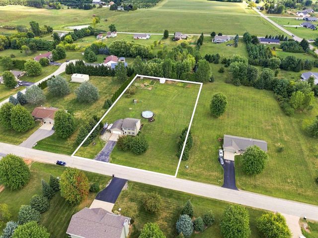542 HIGHLAND MEADOW TRAIL, Pulaski, WI 54162