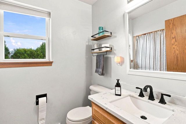 542 HIGHLAND MEADOW TRAIL, Pulaski, WI 54162