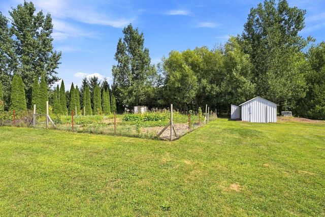 542 HIGHLAND MEADOW TRAIL, Pulaski, WI 54162