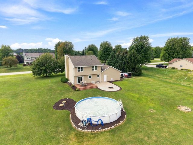 542 HIGHLAND MEADOW TRAIL, Pulaski, WI 54162