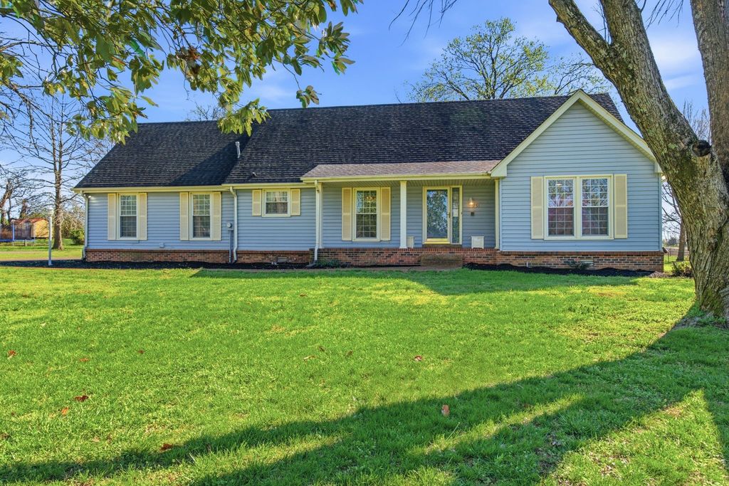 751 Harden St, Gallatin, TN 37066