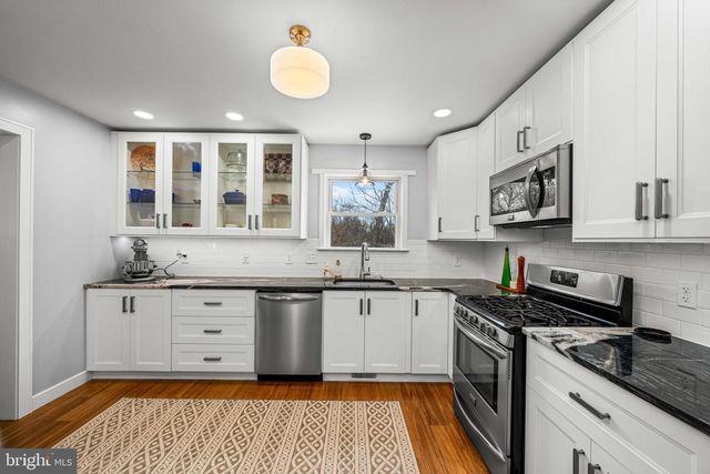 3 PARSONS RD, Landenberg, PA 19350