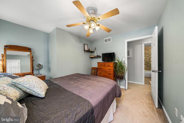 3 PARSONS RD, Landenberg, PA 19350