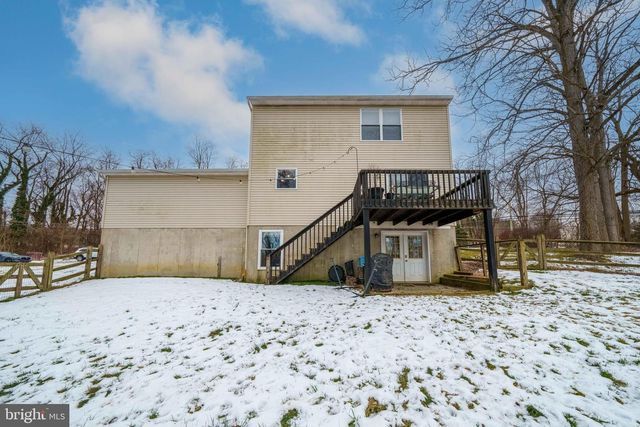 3 PARSONS RD, Landenberg, PA 19350