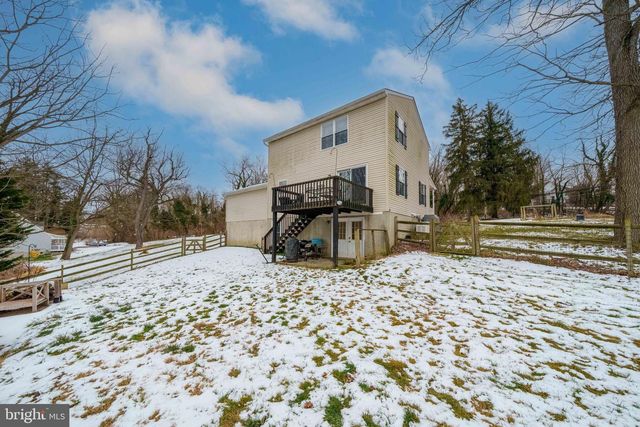3 PARSONS RD, Landenberg, PA 19350