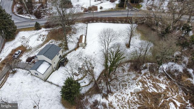 3 PARSONS RD, Landenberg, PA 19350