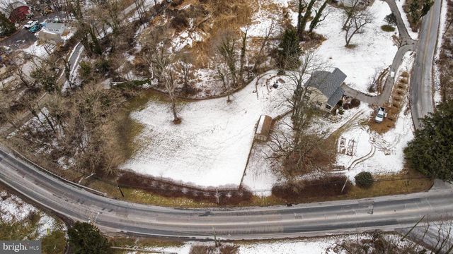 3 PARSONS RD, Landenberg, PA 19350