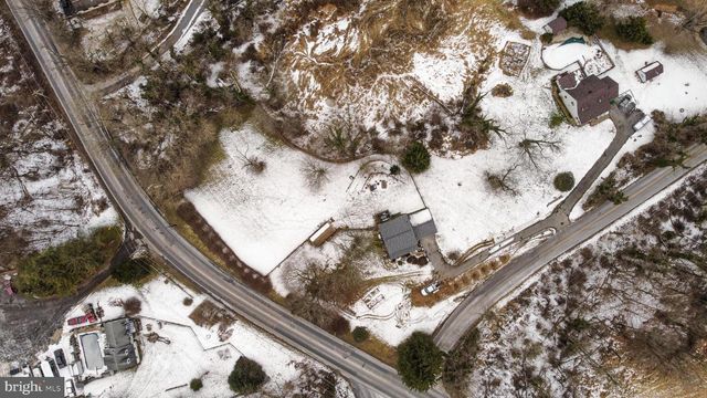 3 PARSONS RD, Landenberg, PA 19350