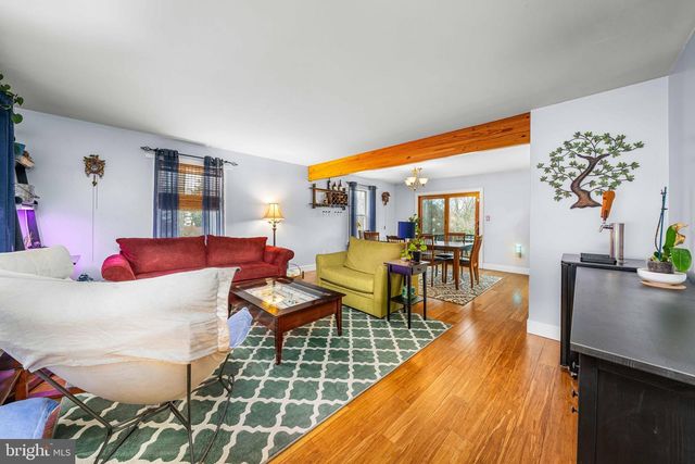 3 PARSONS RD, Landenberg, PA 19350