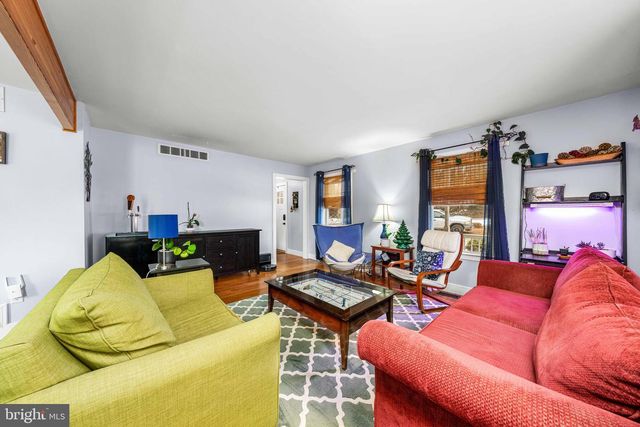 3 PARSONS RD, Landenberg, PA 19350